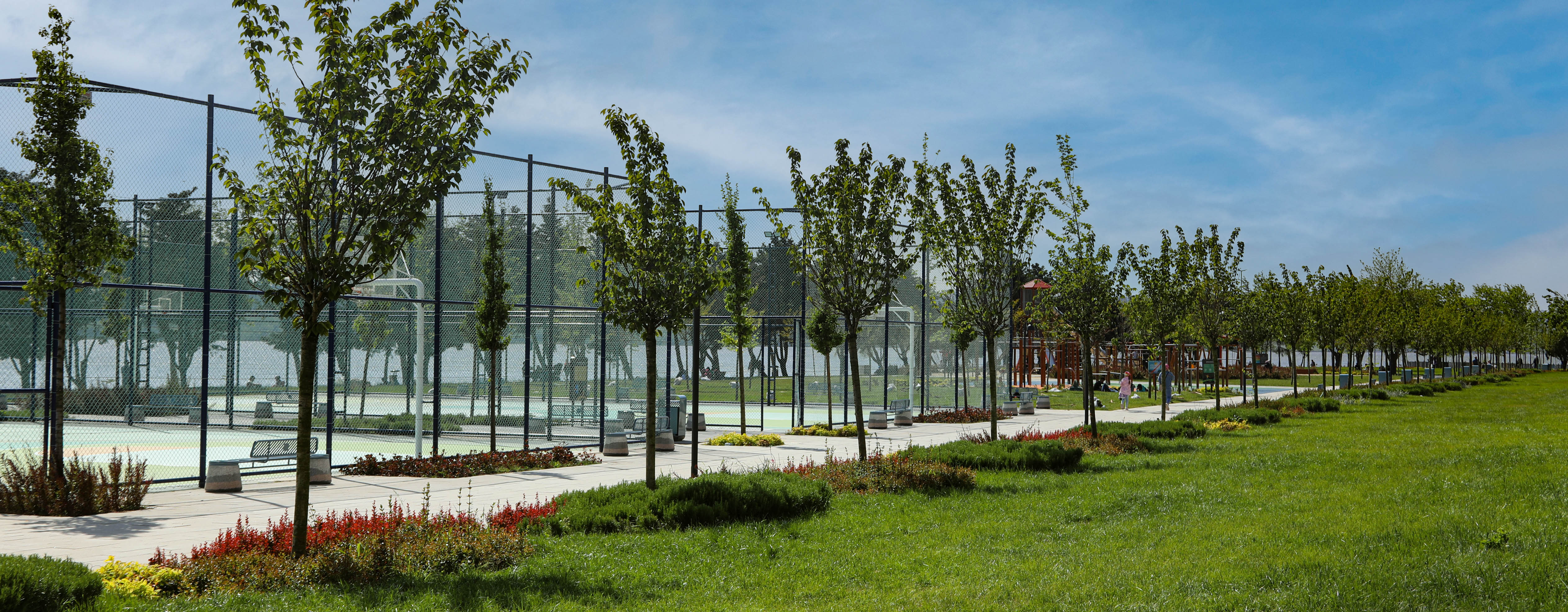 Küçükçekmece Gölü Sahil Parkı 